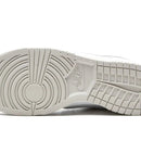 Tênis Nike Dunk Low Cinza