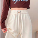 [Leve 3 Pague 2] Calça Feminina Valentina em Malha Seda Gelo (Estilo Marcante!)