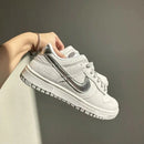 Nike Dunk Low Prata